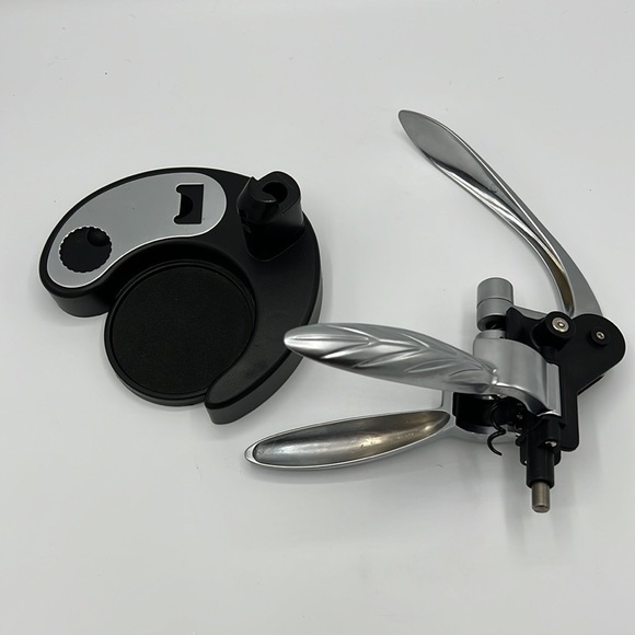 WINE BOTTLE CORKSCREW OPENER WITH STAND BLACK & SILVER - Picture 6 of 7